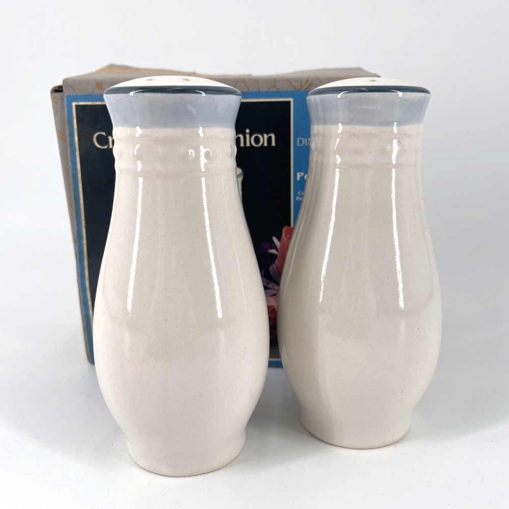 Crowning Fashion by Johann Haviland Salt and Pepper Shaker Set Japan Blue Stripe
